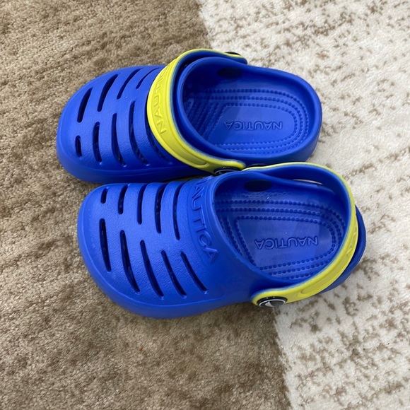 Nautica croc style sandals - Picture 3 of 7